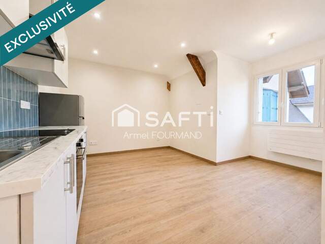 Studio rénové avec parking privatif  Saint-Gelais, aux portes de Niort — photo du bien