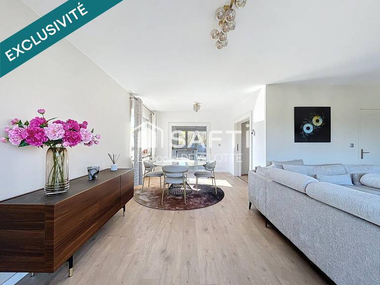 Superbe appartement avec terrasse et stationnement — photo 1