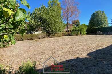 Terrain  90000 €