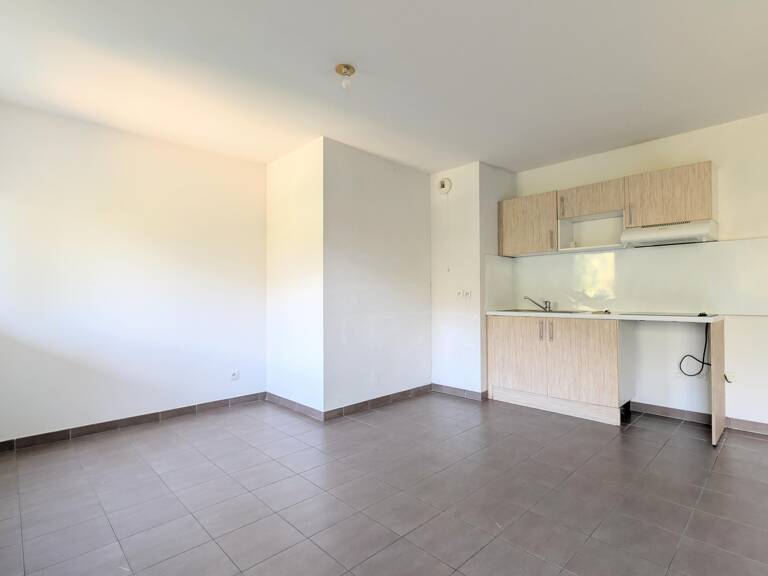 T3 - 65.74 m2 - 185 000 € - CHAMBERY — photo 1