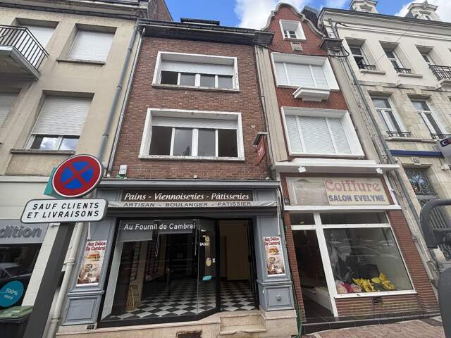 Immeuble commercial — photo du bien