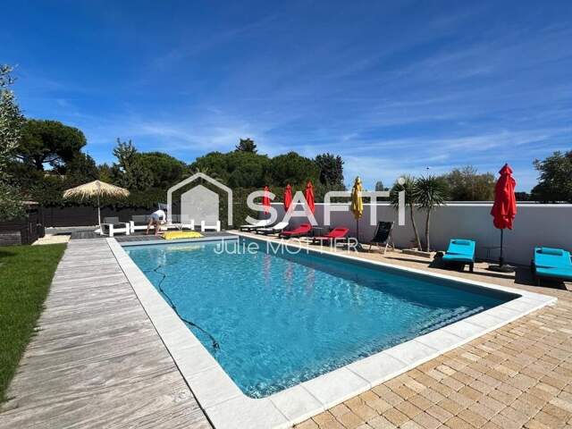 Clos de Charme au calme Séjour traversant vue imprenable Piscine et Jardin — photo du bien