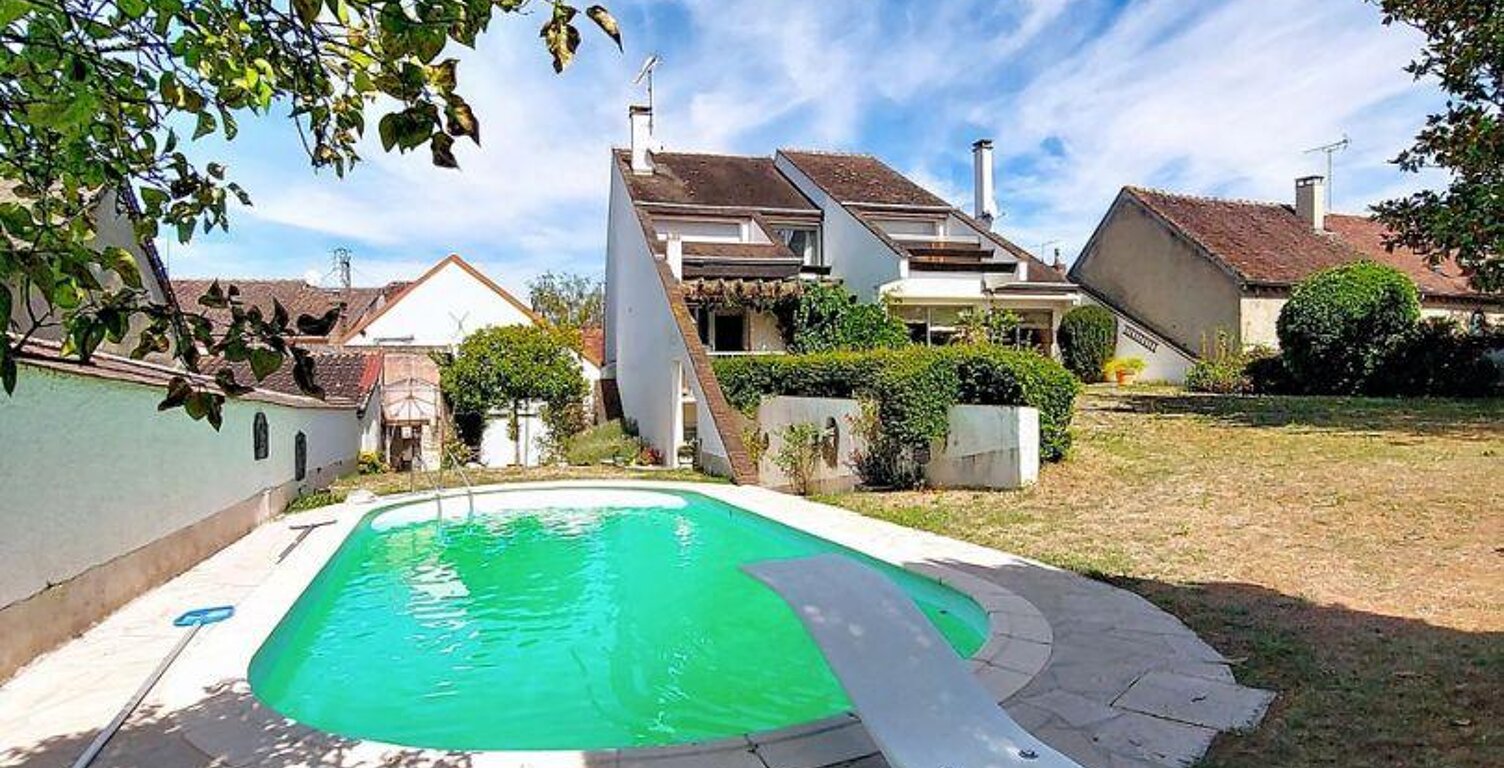 Vente Maison/villa 7 pièces — photo 1