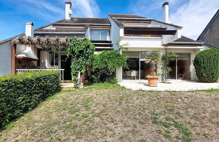 Vente Maison/villa 7 pièces — photo 2
