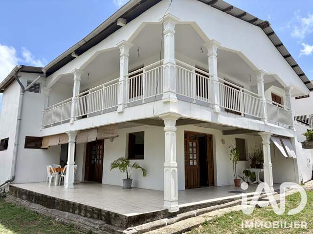 Vente Maison/villa 9 pièces — photo du bien