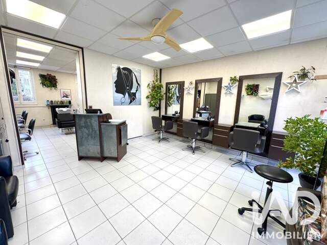 Vente Esthétique, Coiffure 44 m&sup2; — photo du bien