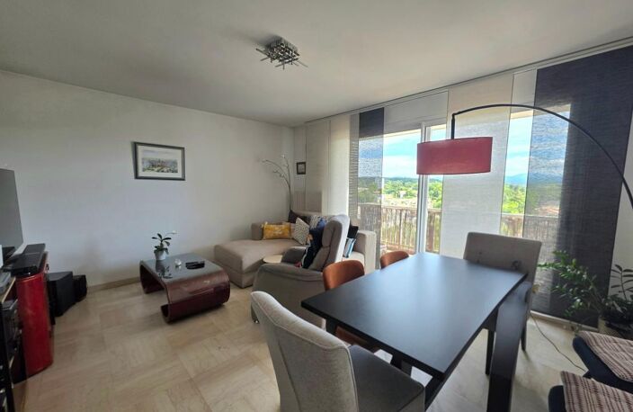 Appartement À Vendre — photo 2