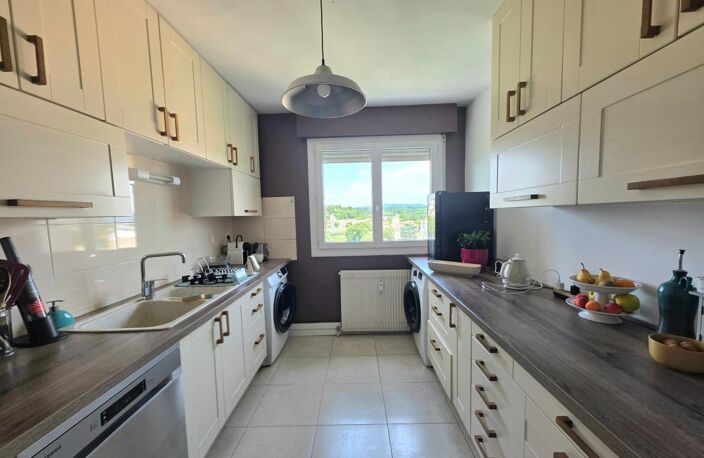 Appartement À Vendre — photo 3
