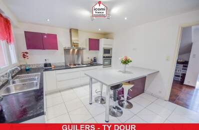 FINISTERE - Guilers (29820) - A VENDRE - MAISON INDIVIDUELLE T8 135M² - 6 CHAMBRES - DOUBLE GARAGE - SUR TERRAIN DE 2425M² — photo du bien
