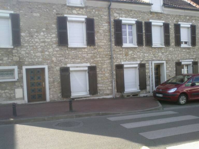 Appartement de 82m2 à louer sur Saint-Nom-la-Bretèche — photo 1