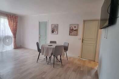 Appartement 1 pièces 550 €