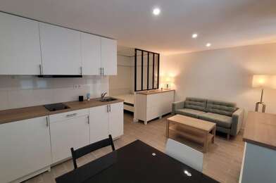 Appartement 1 pièces 940 €