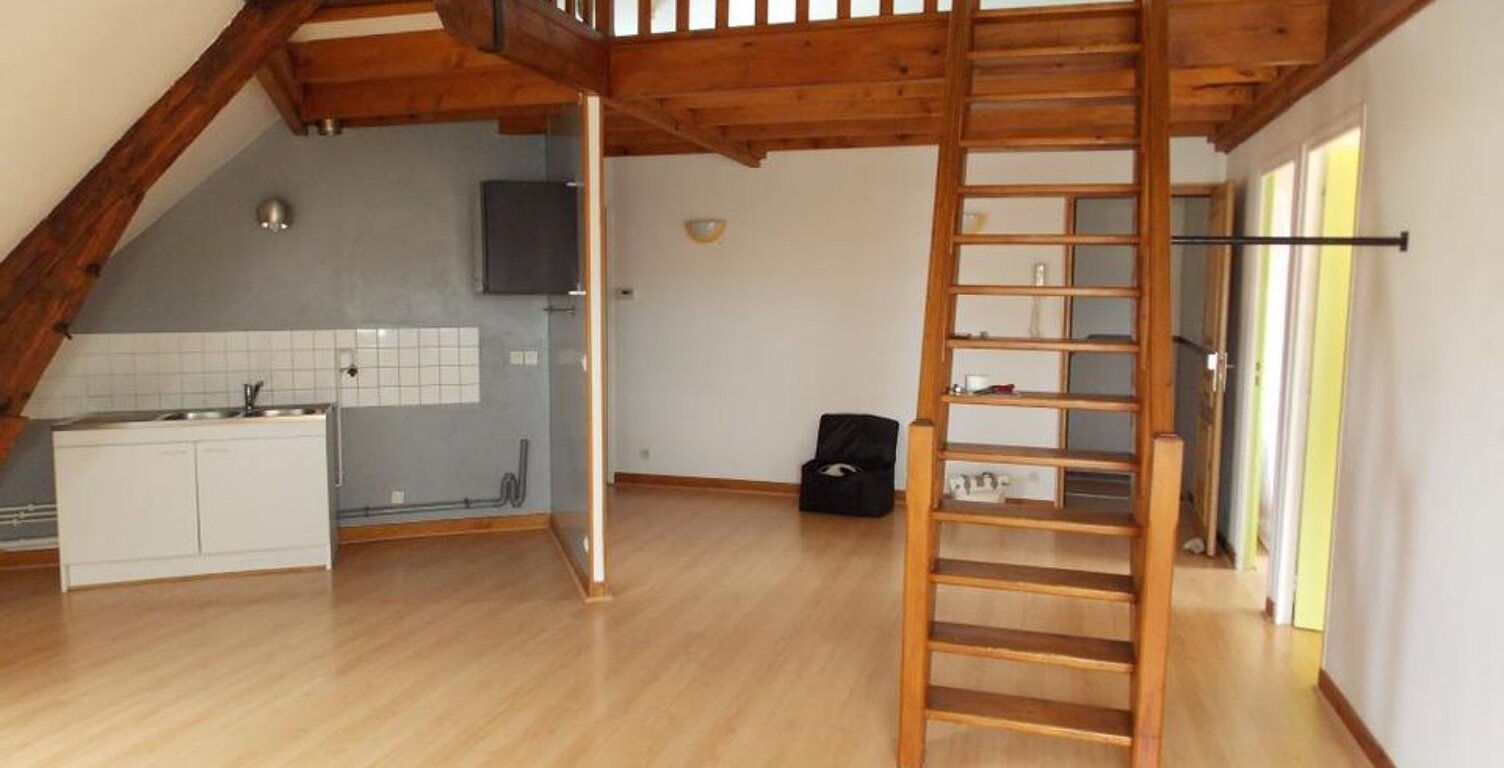 Appartement de 100m2 à louer sur Saint-Quentin — photo 1