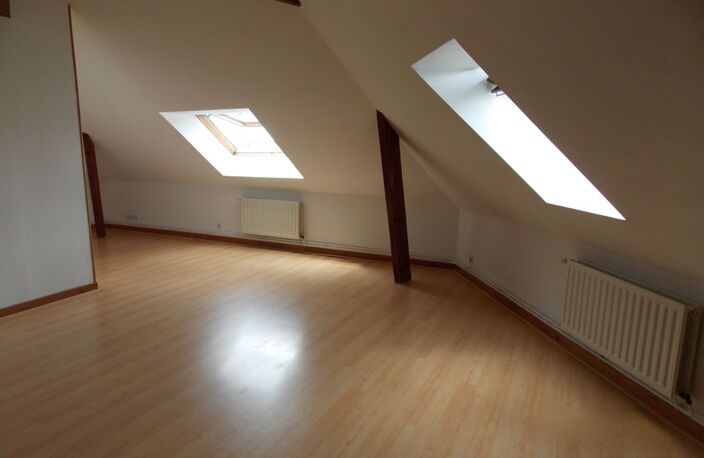 Appartement de 100m2 à louer sur Saint-Quentin — photo 3