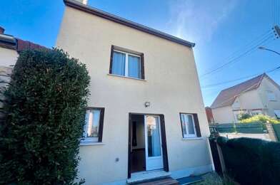 Maison 4 pièces 1733 €