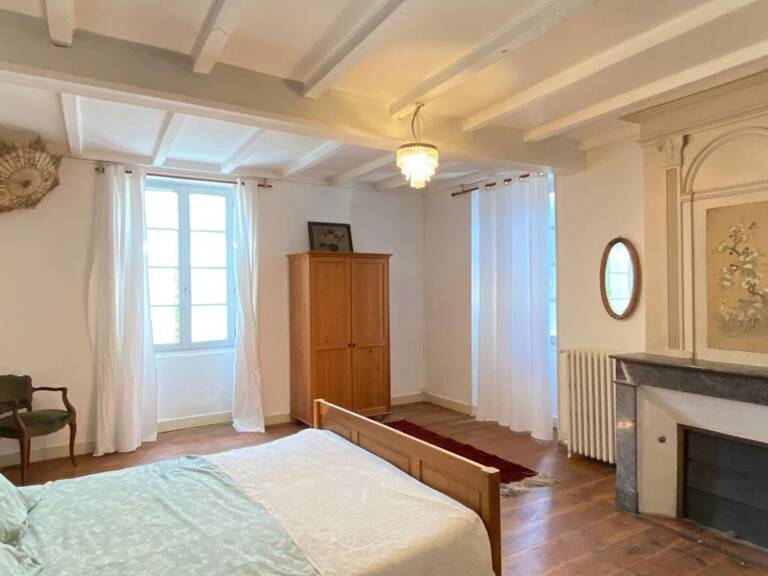 Maison de 145m2 à louer sur Chalais — photo 1