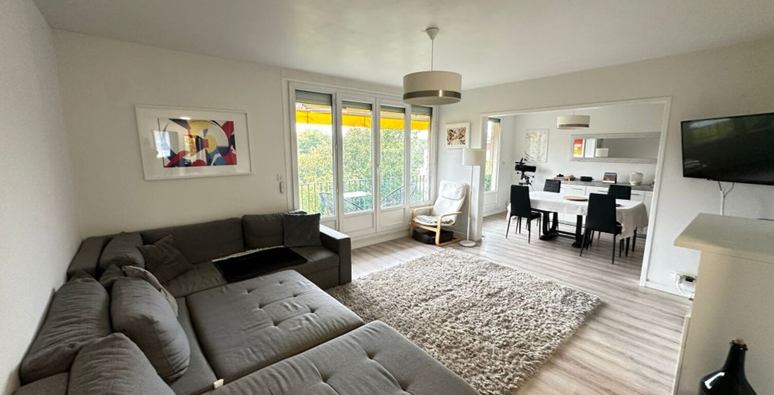 Appartement de 93m2 à louer sur Reims — photo 1