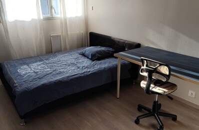 Chambre de 12m2 à louer sur Saint-Jacques-de-la-Lande — photo du bien