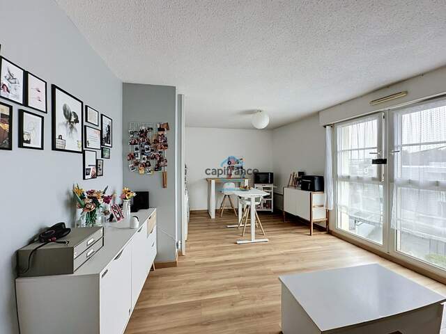 LA ROCHELLE, quartier des Minimes, Appartement à vendre 2 pièces 42m2 dernier étage, ascenseur, parking — photo du bien