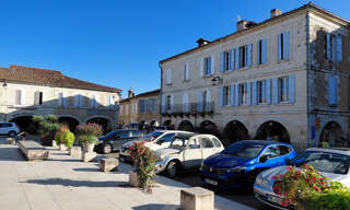 Commerce 5 Pièces 140 m² à vendre à Valence-sur-Baïse (32310)