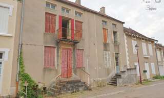 Maison 5 Pièces 160 m² à vendre à Saint-Sernin-du-Plain (71510)