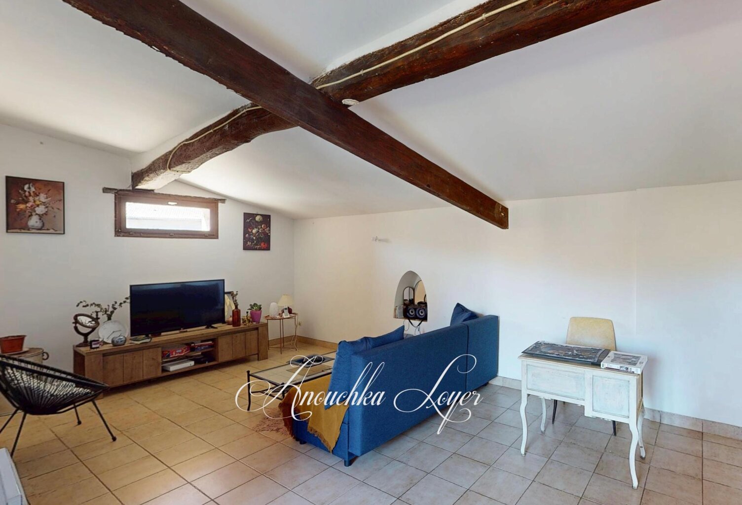 Maison avec jardin et garage — photo 1