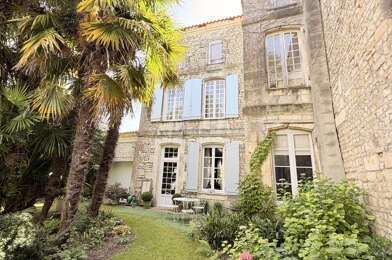 Maison 10 pièces 892500 €