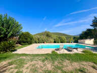 83640 SAINT ZACHARIE - Villa type 6 avce piscine vue colline — photo 2