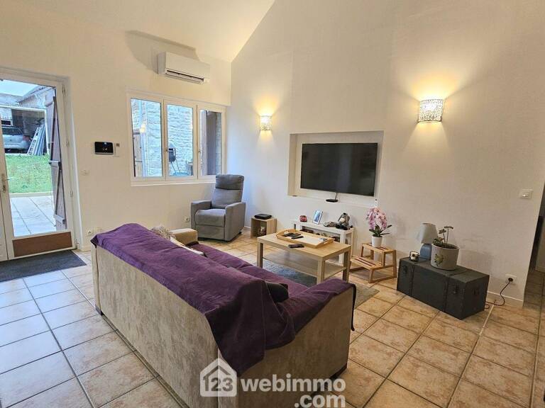 Maison - 75m² - Puiseaux — photo 1