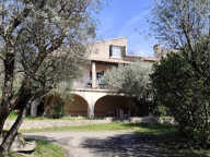 Maison familiale avec vue et terrain d'oliviers 2200 m2   6 — photo 2