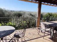 Maison familiale avec vue et terrain d'oliviers 2200 m2   6 — photo 3