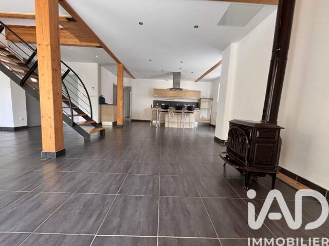 Vente Maison traditionnelle 7 pièces — photo du bien