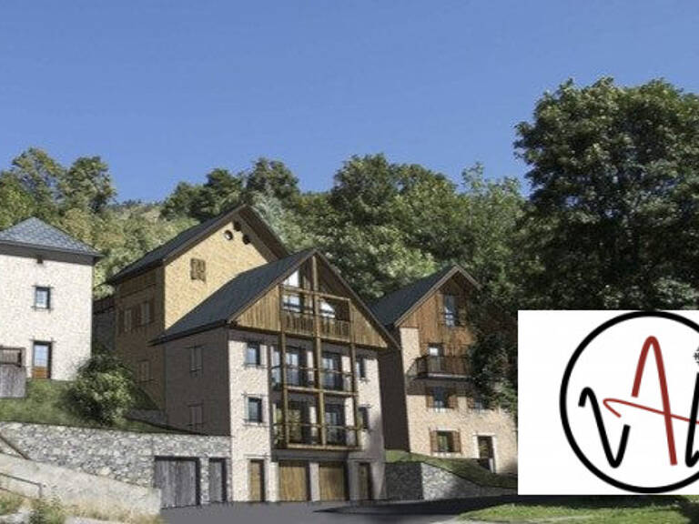 vente d'un terrain avec permis de construire pour 8 logements — photo 1