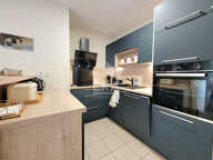 JURANCON - T2  bis meublé de 52 m² avec balcons et 2 places parking — photo 4