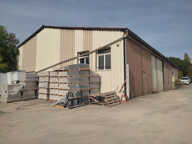 POURRAIN - BATIMENT D'ACTIVITE ET COMMERCIAL - 590 M² SUR  2560M² DE TERRAIN — photo 2