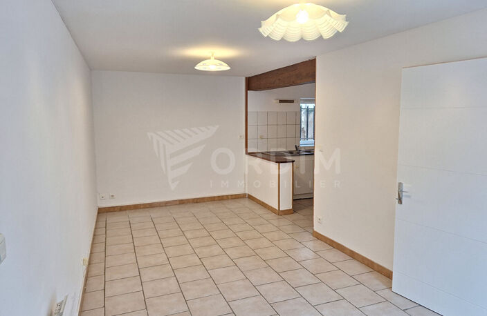 NEUVY SUR LOIRE - F3 de plain pied. — photo 2