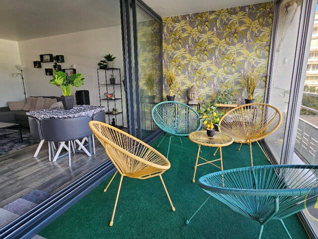 T3 Lumineux Arcachon : Loggia XXL 12 m² et vue dégagée — photo du bien