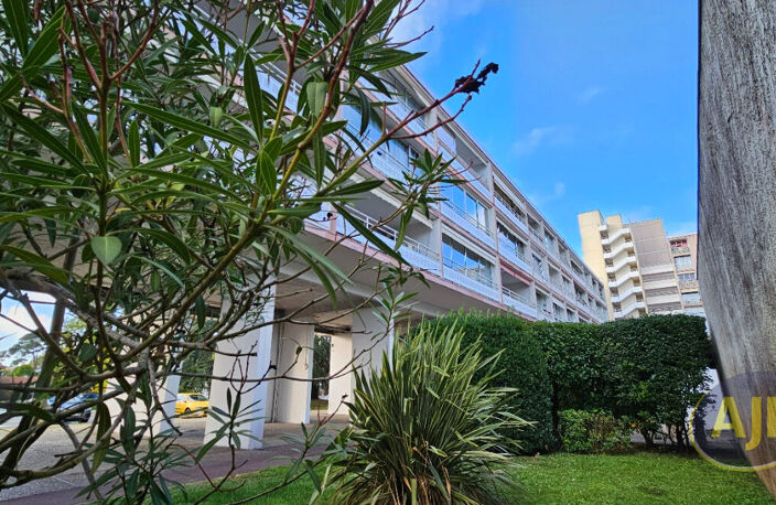 T3 Lumineux Arcachon : Loggia XXL 12 m² et vue dégagée — photo 2
