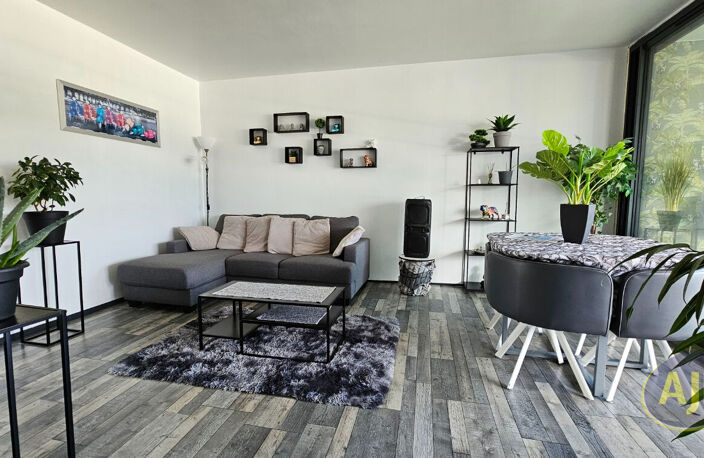 T3 Lumineux Arcachon : Loggia XXL 12 m² et vue dégagée — photo 3