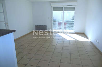 Appartement 3 pièces 811 €