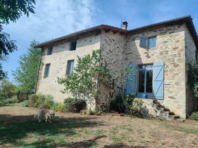 Maison en pierre avec grange attenante – charme et potentiel à seulement 10 minutes se St Junien — photo du bien