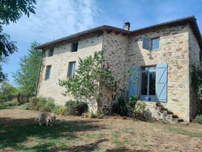 Maison en pierre avec grange attenante – charme et potentiel à seulement 10 minutes se St Junien — photo 1