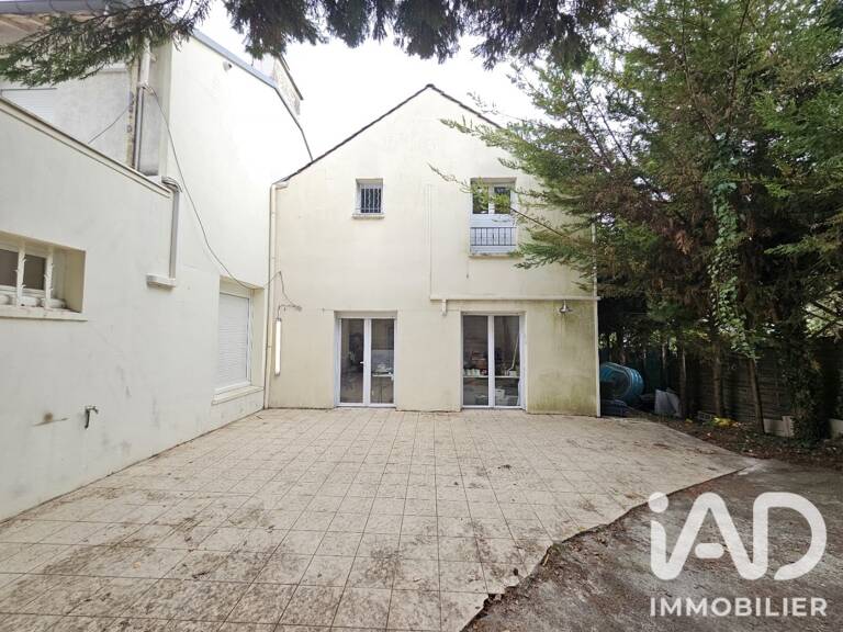 Vente Maison/villa 10 pièces — photo 1
