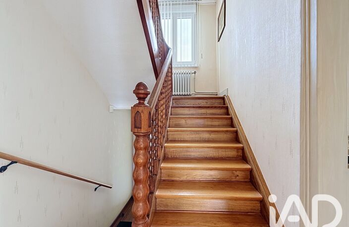 Vente Maison traditionnelle 8 pièces — photo 2