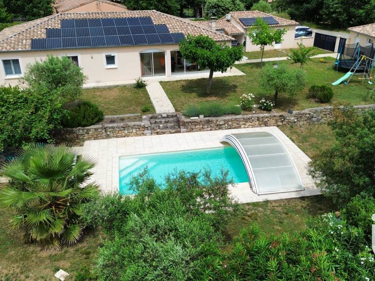 Vente Maison/villa 8 pièces — photo 1