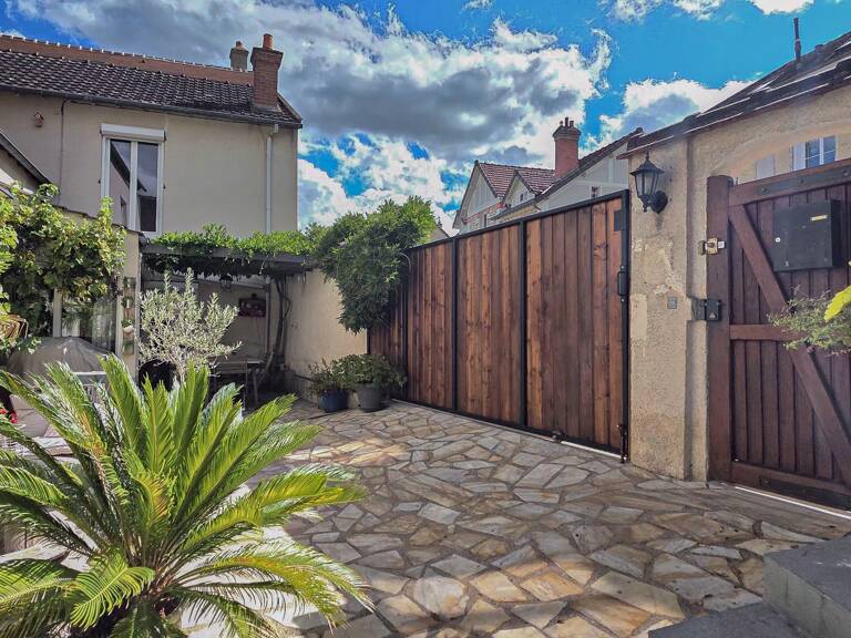 Vente Maison/villa 10 pièces — photo 1