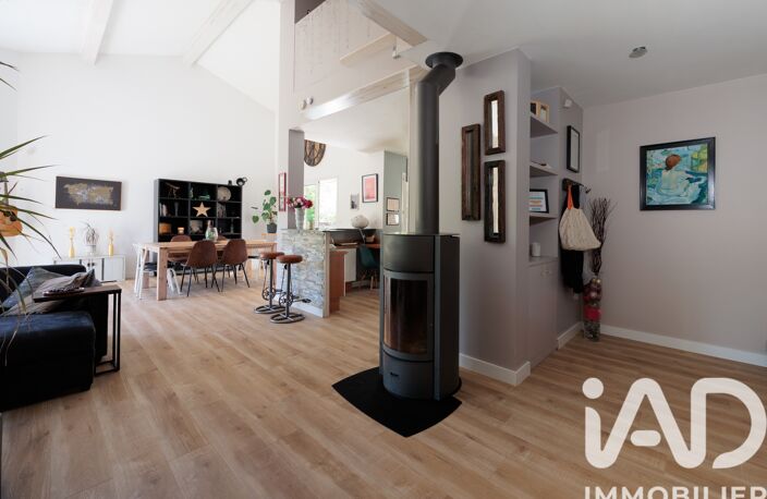 Vente Maison/villa 6 pièces — photo 2