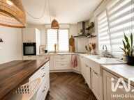 Vente Maison/villa 9 pièces — photo 2