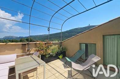 Appartement 4 pièces 244500 €
