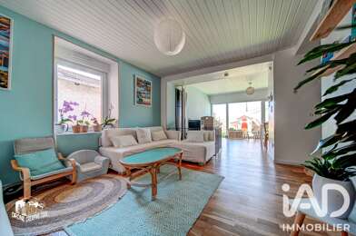 Maison 9 pièces 377775 €